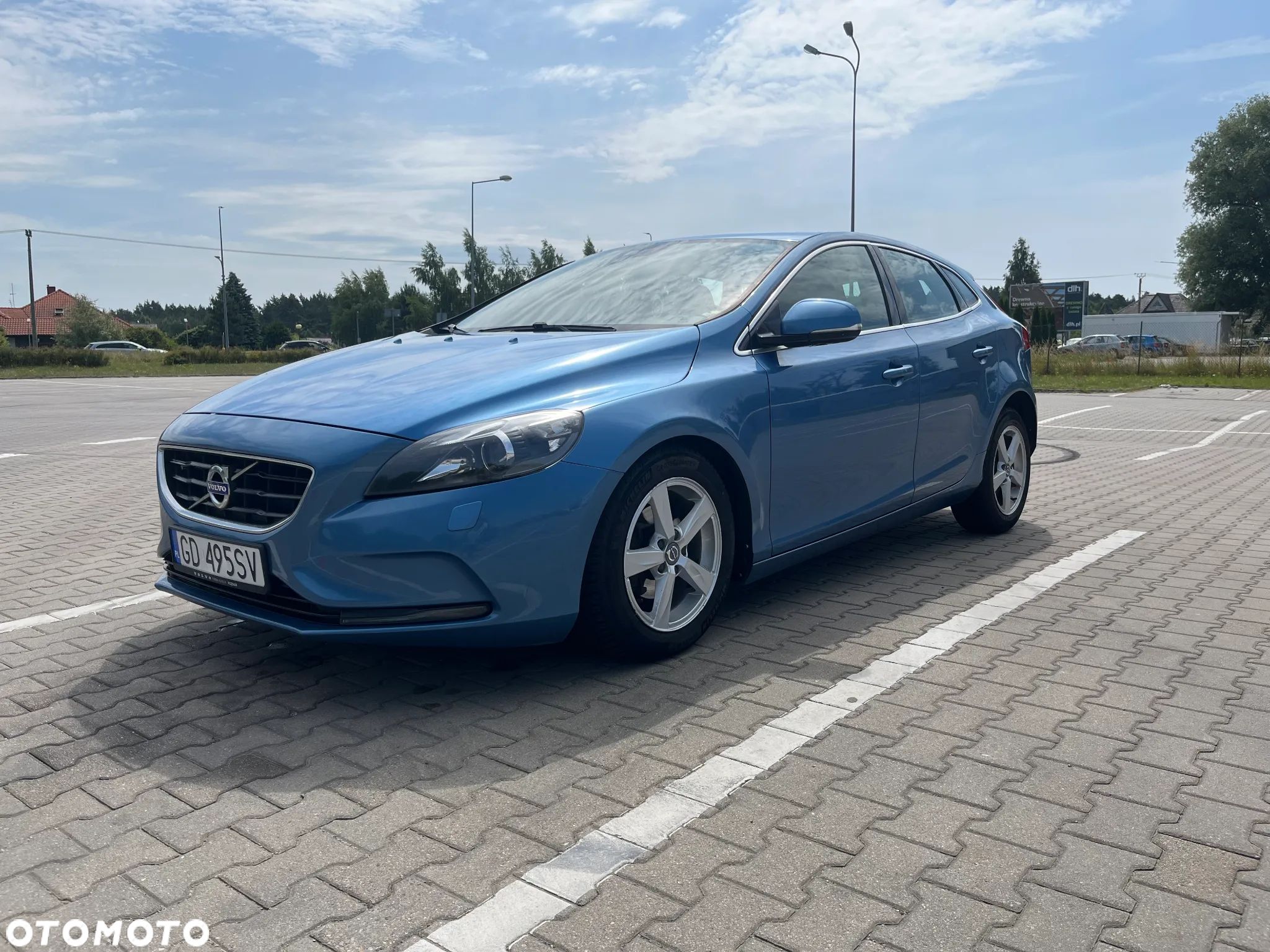 Volvo V40 D2 Momentum - 1