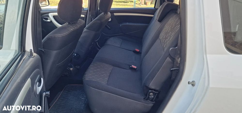 Dacia Logan 1.6 MPI Laureate - 8