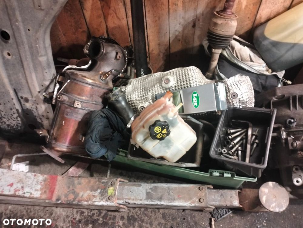 Chevrolet Cruze - 17