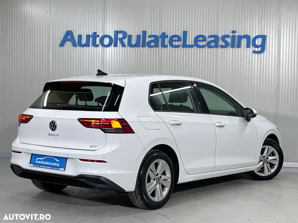 Volkswagen Golf 1.5 eTSI ACT DSG MHEV Life - 4