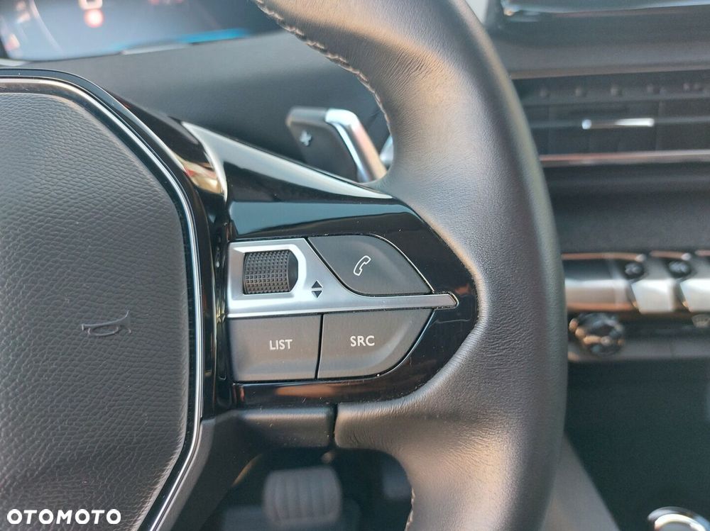 Peugeot 3008 1.2 PureTech Allure Pack S&S EAT8 - 15