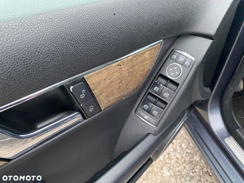 Mercedes-Benz Klasa C - 21