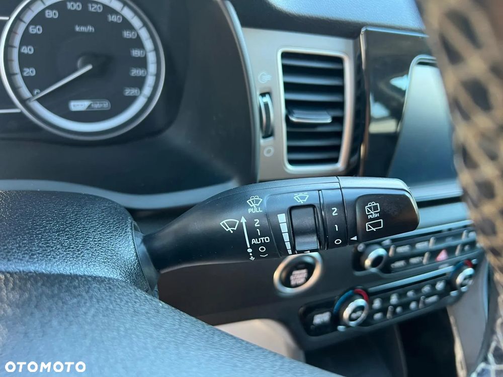 Kia Niro 1.6 GDI Hybrid L - 22