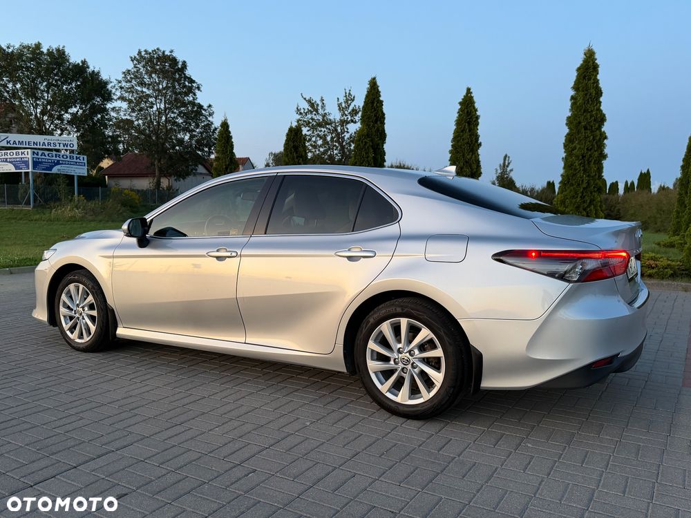 Toyota Camry 2.5 Hybrid Prestige CVT - 4