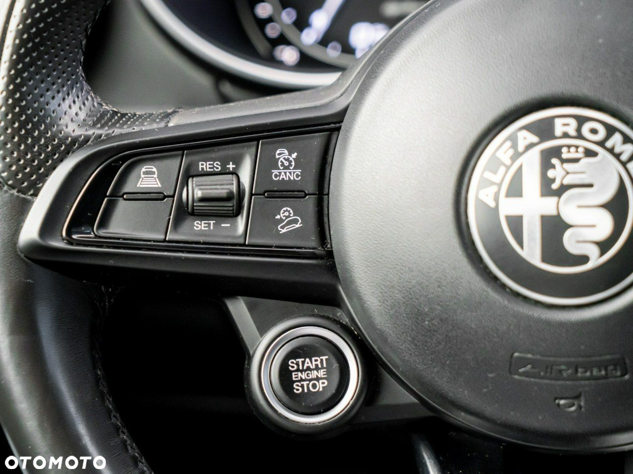 Alfa Romeo Stelvio - 28