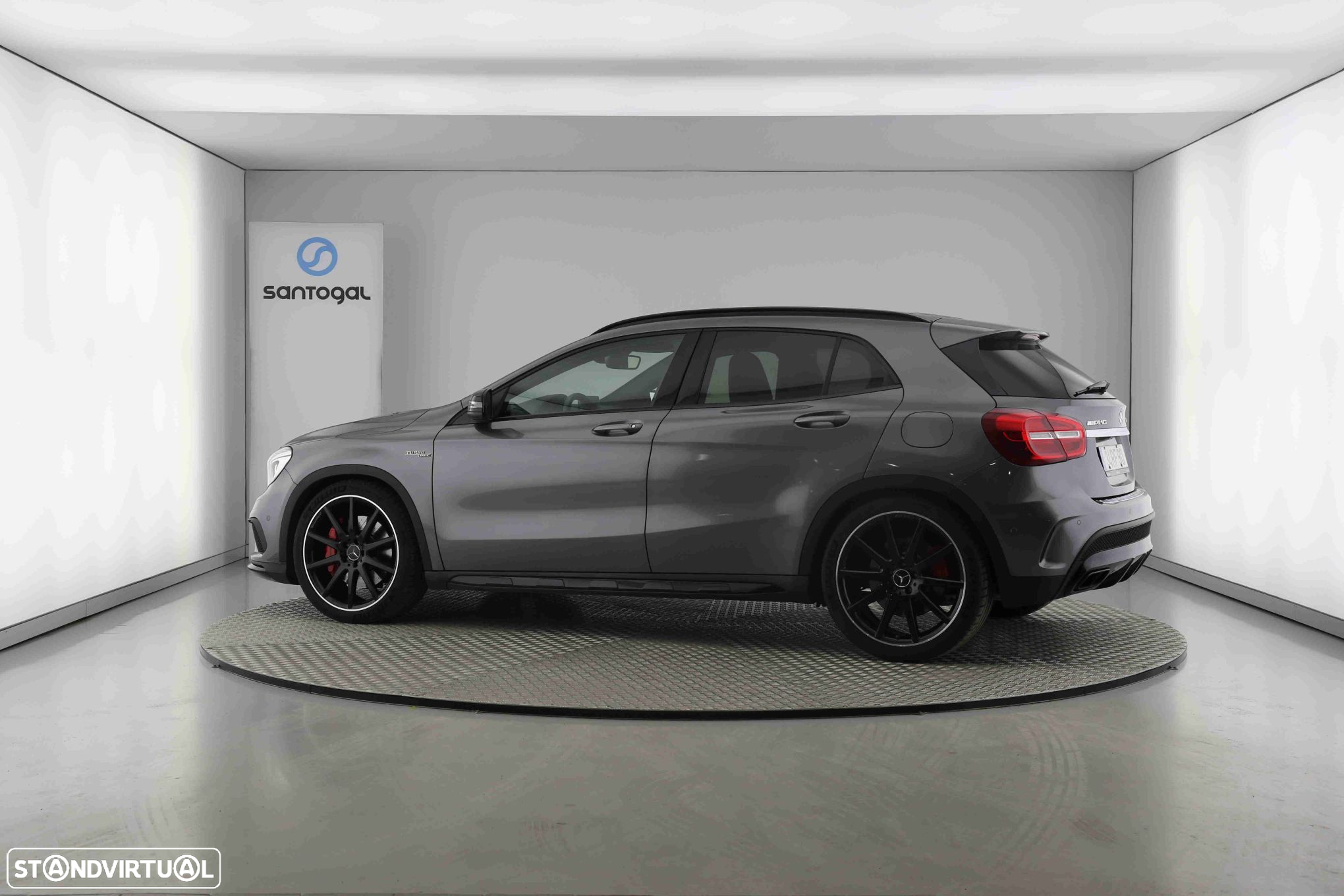 Mercedes-Benz GLA 45 AMG 4-Matic - 4