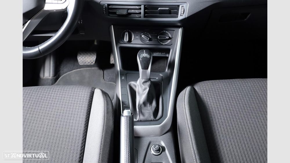 VW Polo 1.0 TSI Urban DSG - 15