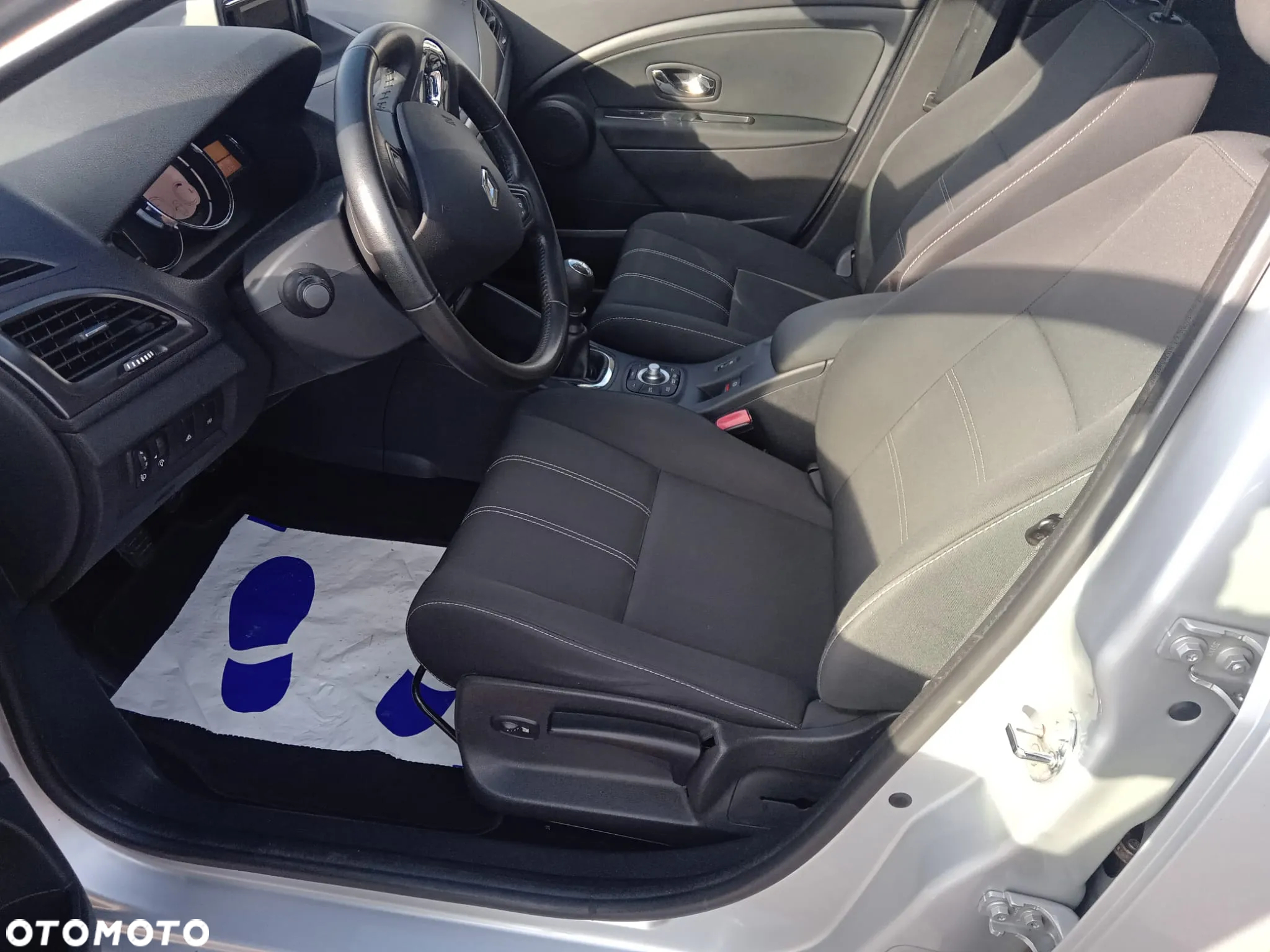 Renault Megane 1.2 16V TCE Energy Bose Edition - 9