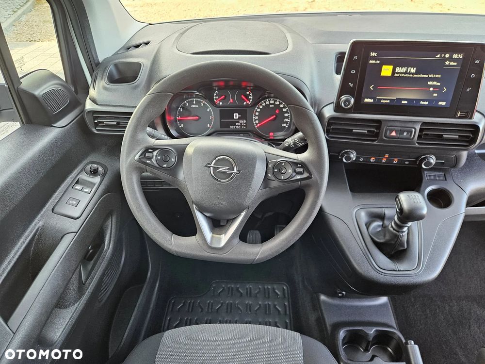 Opel Combo 1.2BENZ 110KM VAN - 8