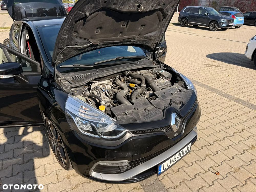 Renault Clio - 16