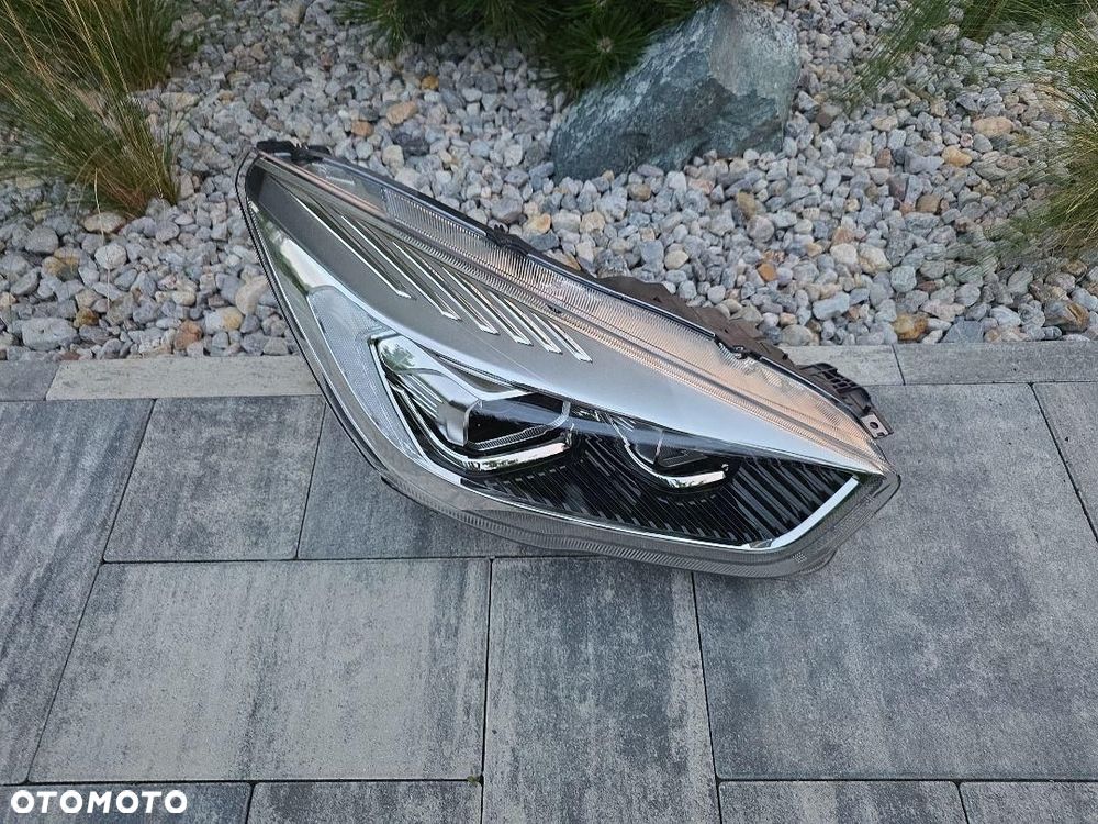 FORD KUGA 2 II LIFT Lampa prawa Bi-Xenon Dynamic Led 90156678 GV4113D154AJ - 2
