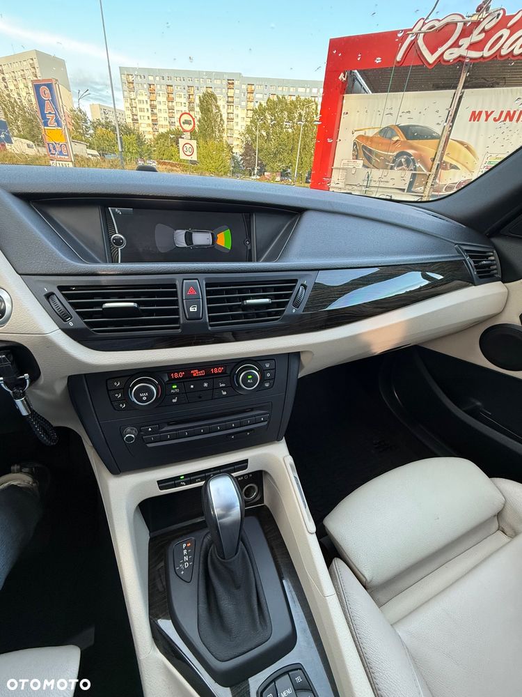 BMW X1 xDrive23d - 11