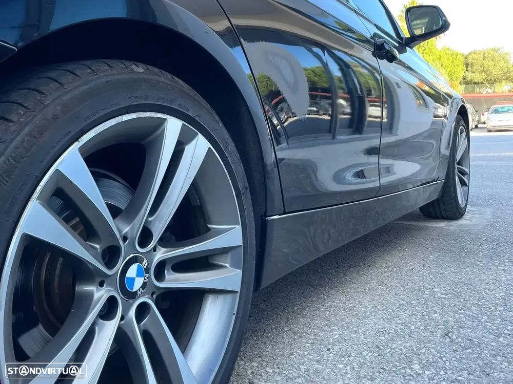 BMW 320 d Auto Line Sport - 10