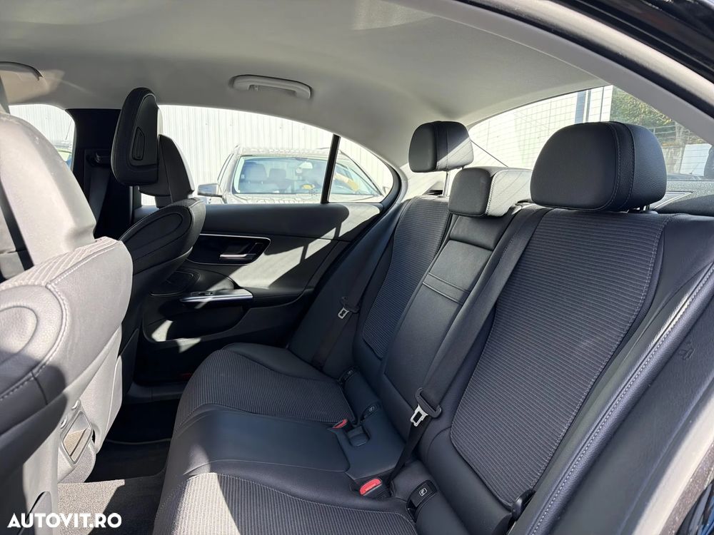 Mercedes-Benz C 180 MHEV - 13