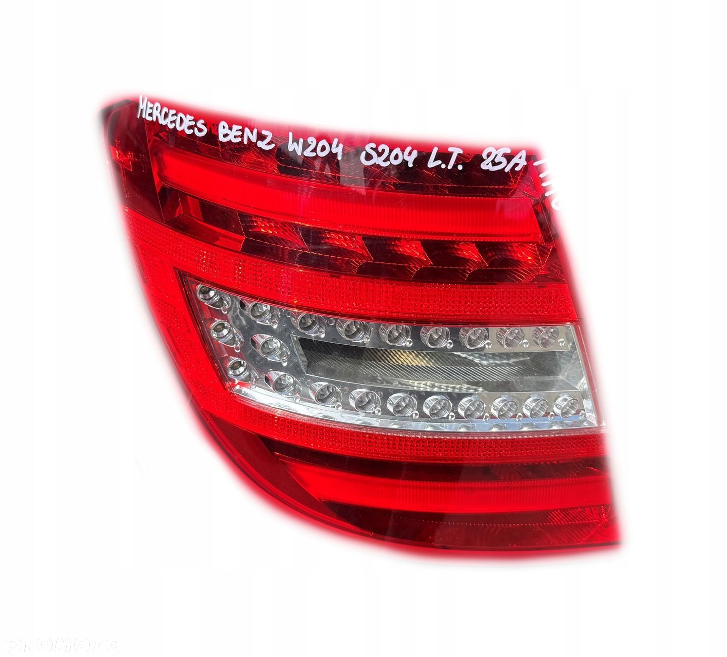 MERCEDES BENZ W204 S204 LAMPA LEWA TYLNA LEWY TYŁ - 1