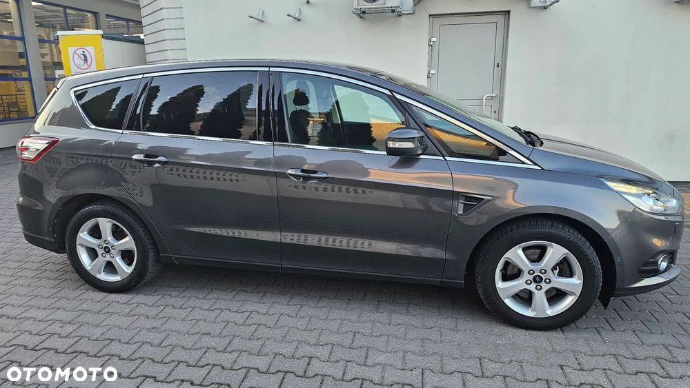 Ford S-Max 2.0 EcoBlue Titanium - 21