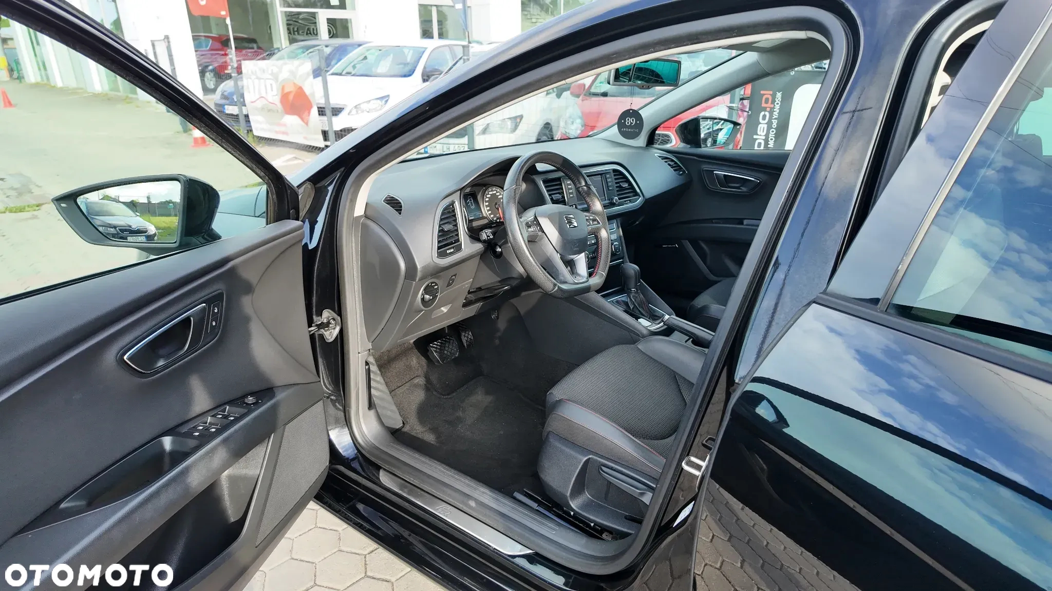 Seat Leon ST 2.0 TDI DPF DSG FR - 22
