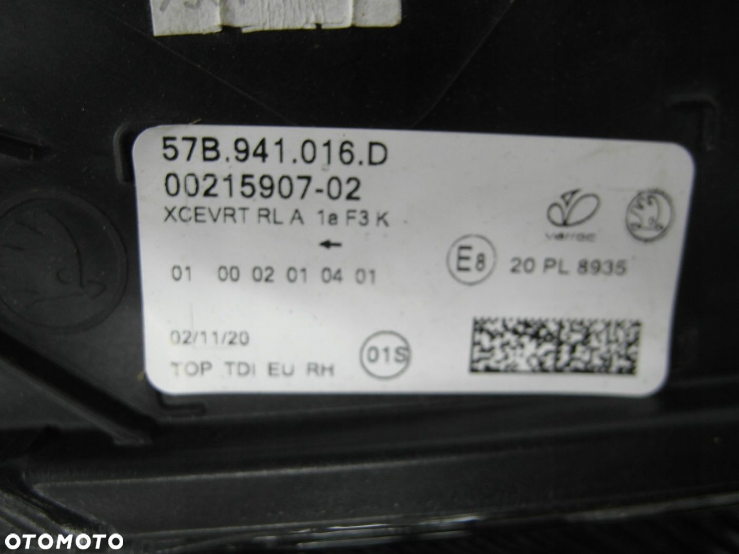SKODA KAROQ FULL LED BDB LAMPA PRZEDNIA PRAWA - 2