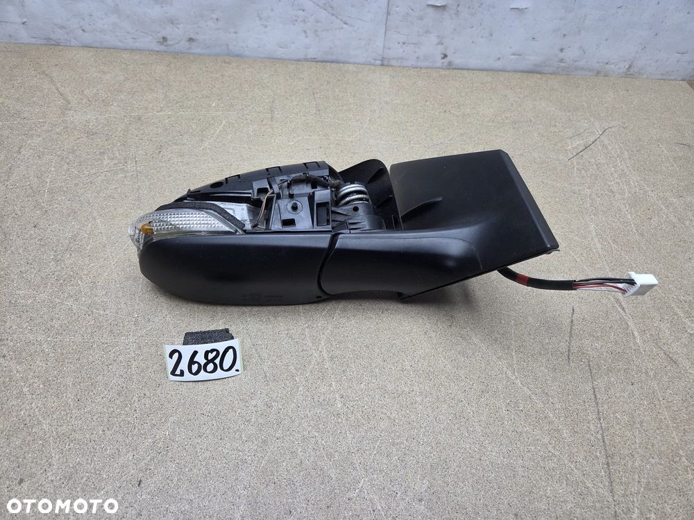 Toyota Auris II 2 LIFT 026983 lusterko prawe 7 pin - 4