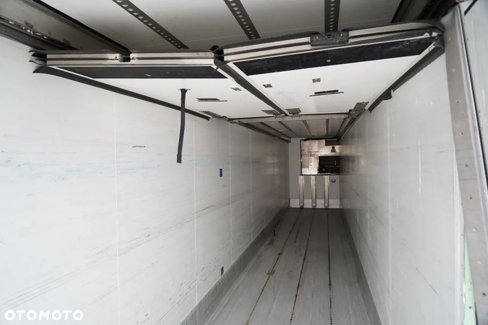 Schmitz Cargobull CHŁODNIA / THERMO KING SLX SPECTRUM / City liner / 1 osiowa / 11,3 M / MULTITEMPERATURA / WINDA DHOLLANDIA / SAF - 15