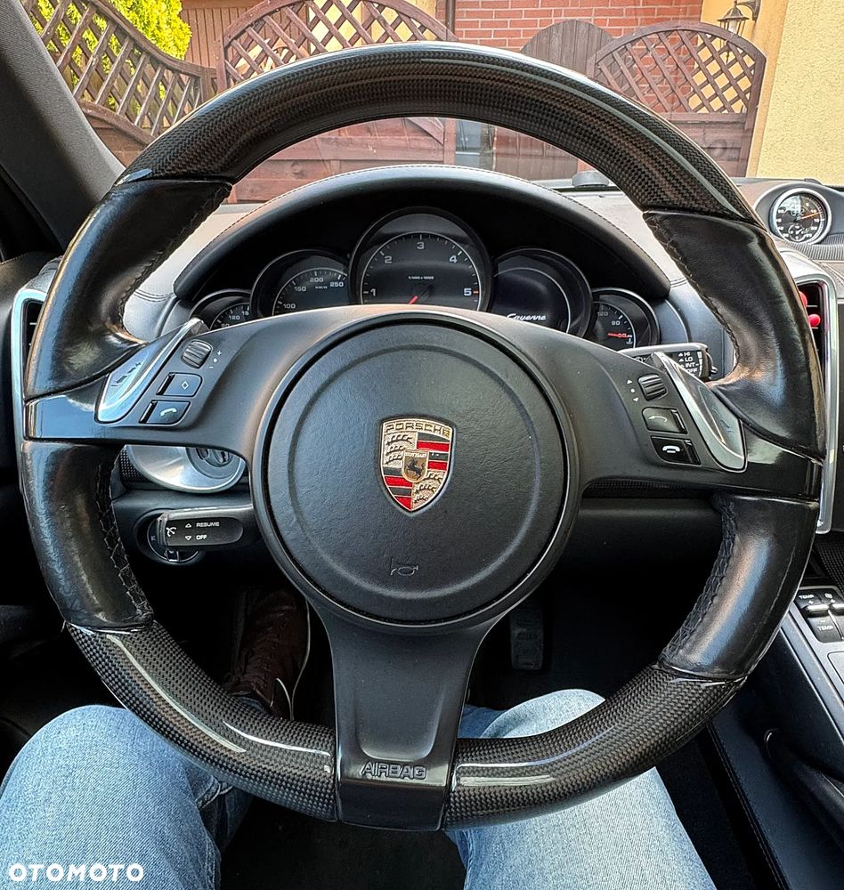 Porsche Cayenne Diesel Platinum Edition - 15