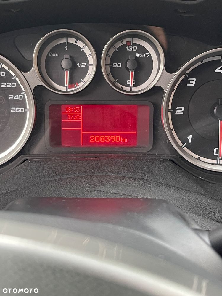 Alfa Romeo Mito 1.6 JTDM - 5