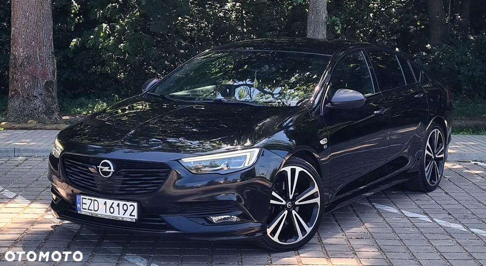 Opel Insignia 2.0 BiTurbo D 4x4 Automatik Ultimate Exclusive - 3