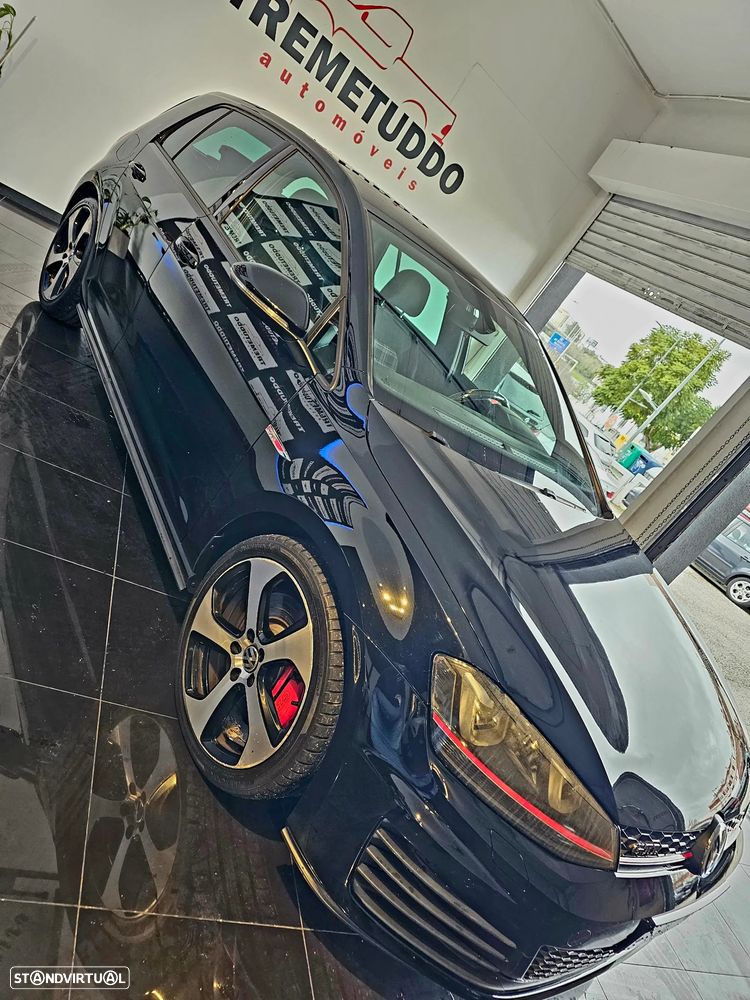 VW Golf GTI Performance BlueMotion - 9