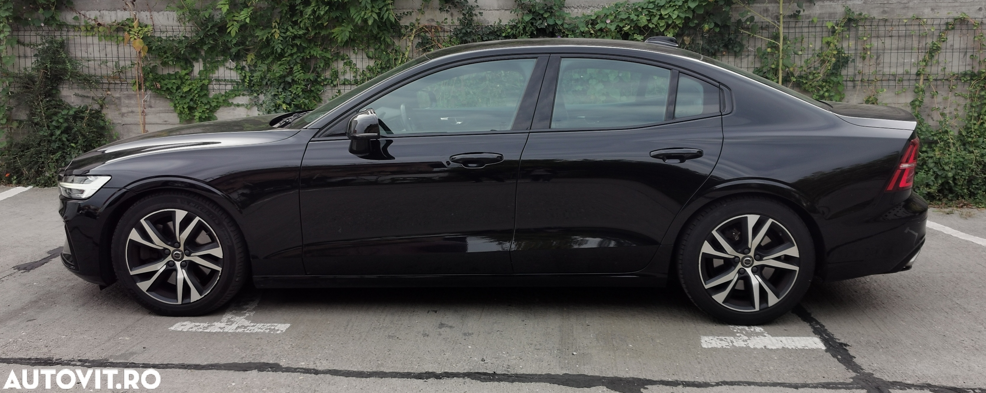 Volvo S60 T5 R-Design - 22