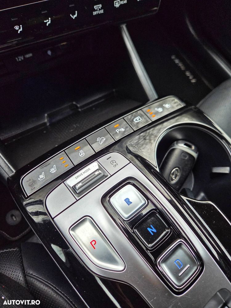 Hyundai Tucson 1.6 CRDi 48V-Hybrid 2WD DCT Prime - 32