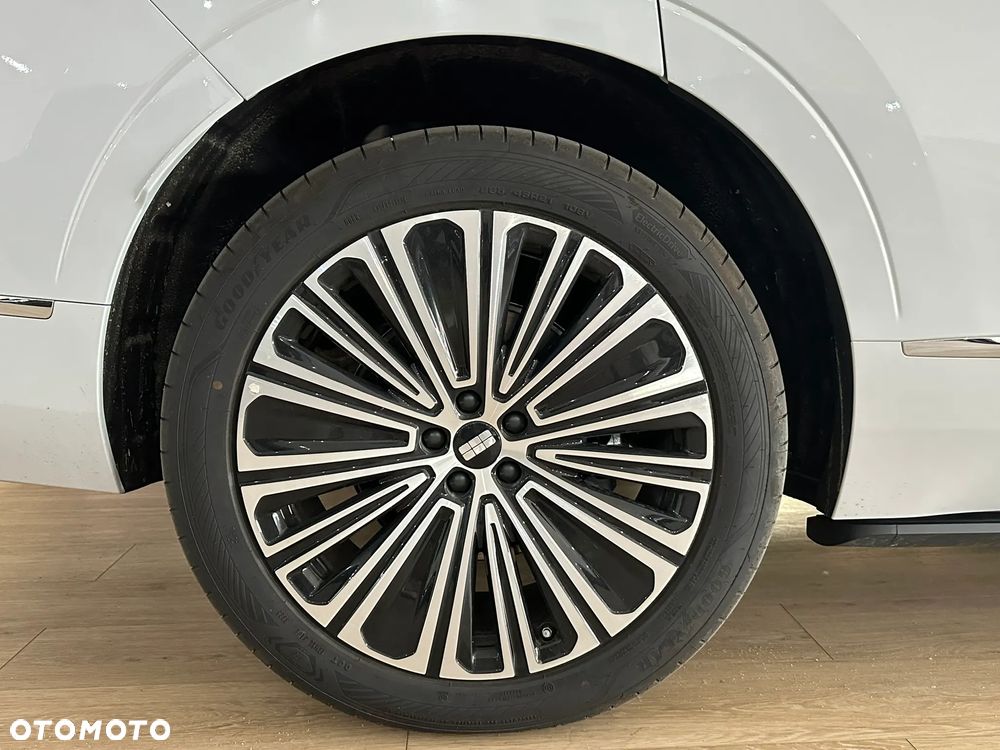 Geely M9 - 15
