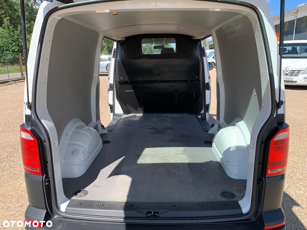 Volkswagen Transporter - 14