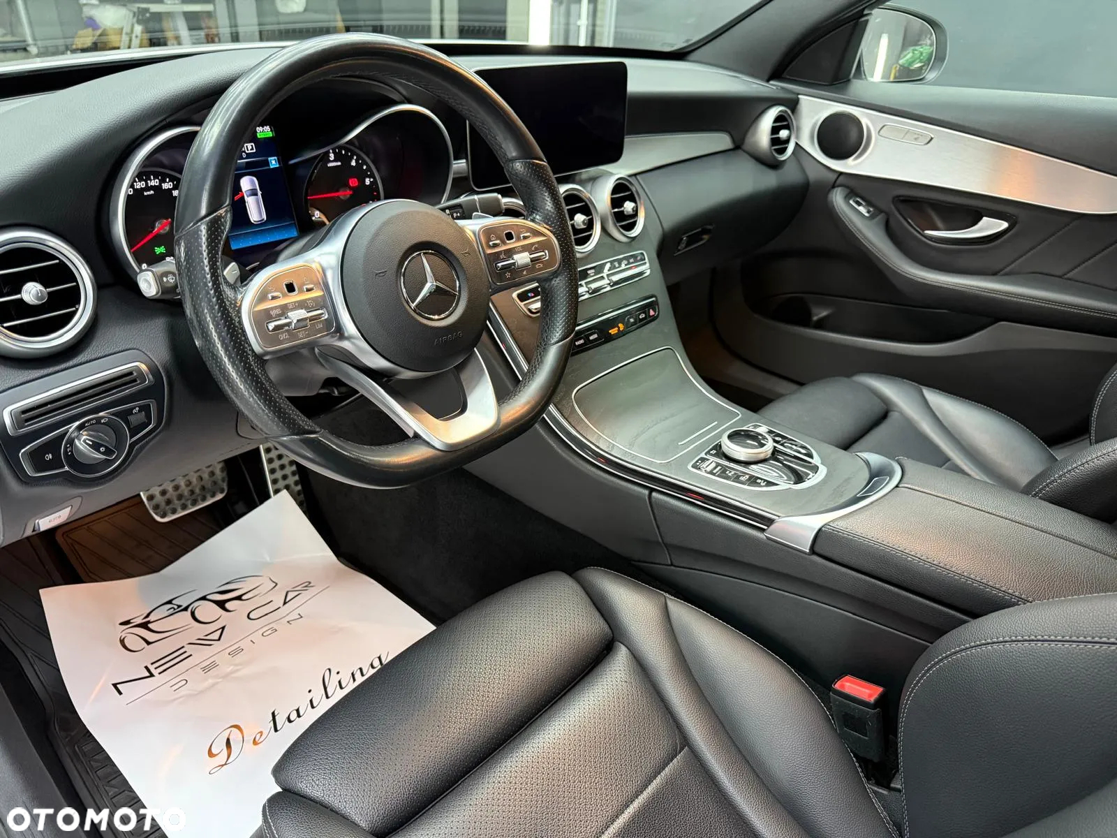 Mercedes-Benz Klasa C 300 de T 9G-TRONIC AMG Line - 29