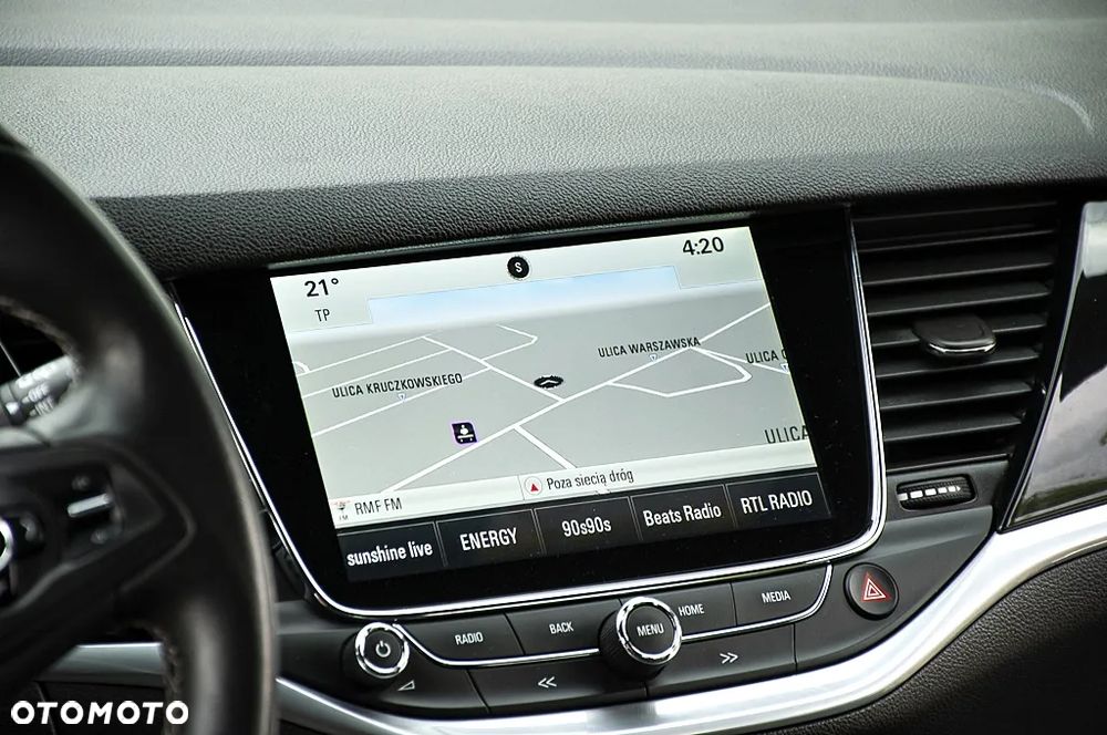Opel Astra 1.4 Turbo Innovation - 32