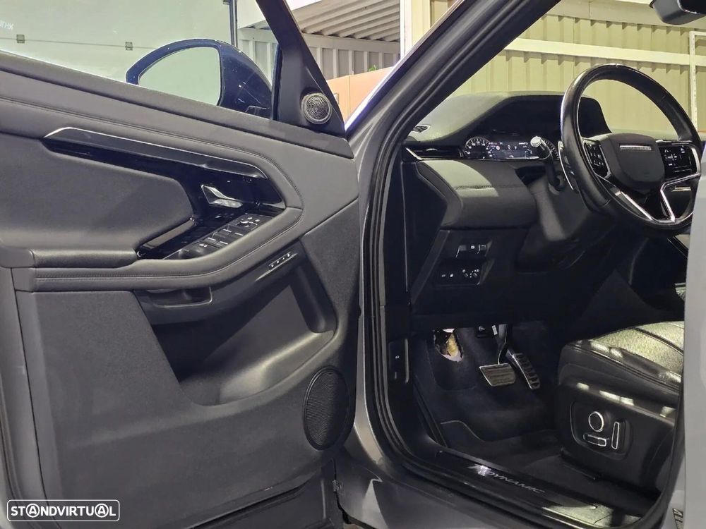 Land Rover Range Rover Evoque P300e R-Dynamic - 26