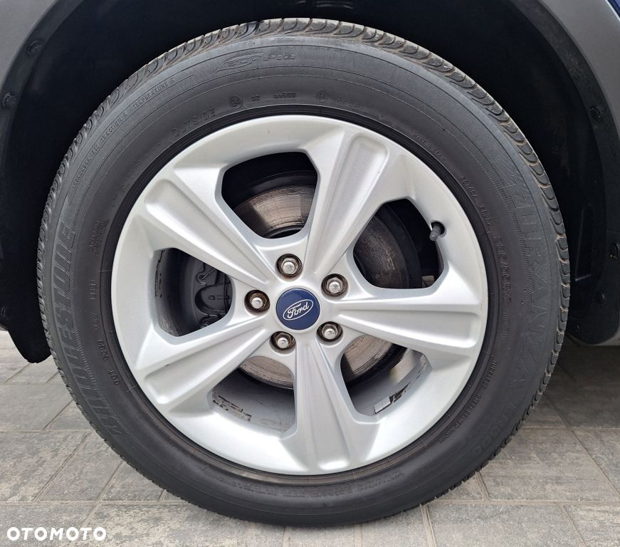 Ford Kuga 1.5 EcoBoost 2x4 Trend - 19