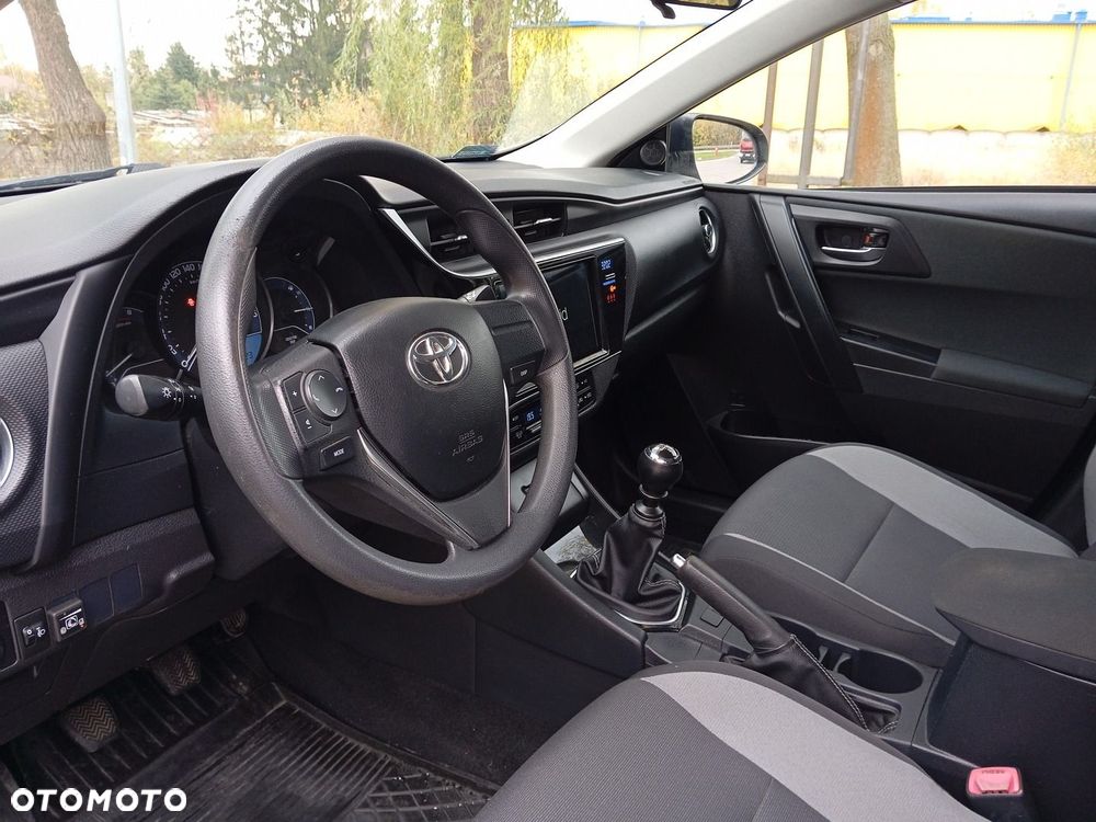 Toyota Auris 1.33 VVT-i Active - 9