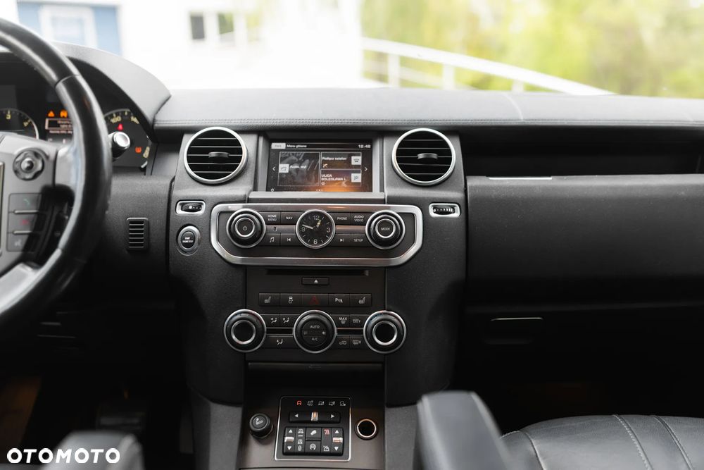 Land Rover Discovery 3.0 SD V6 HSE - 18