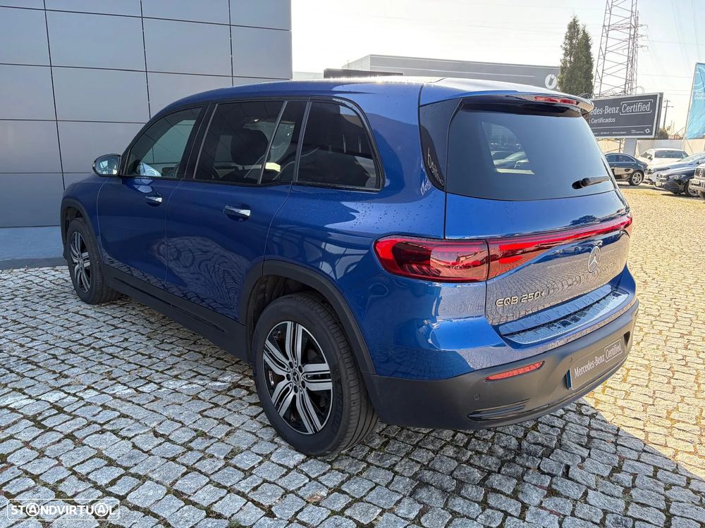 Mercedes-Benz EQB 250+ Edition - 8