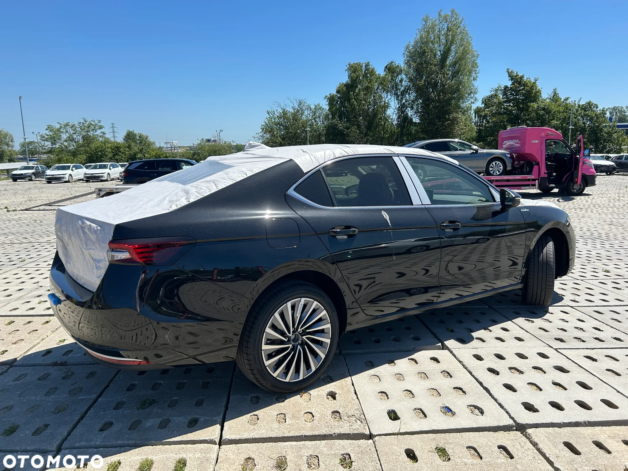 Skoda Superb 1.5 TSI mHEV L&K DSG - 8
