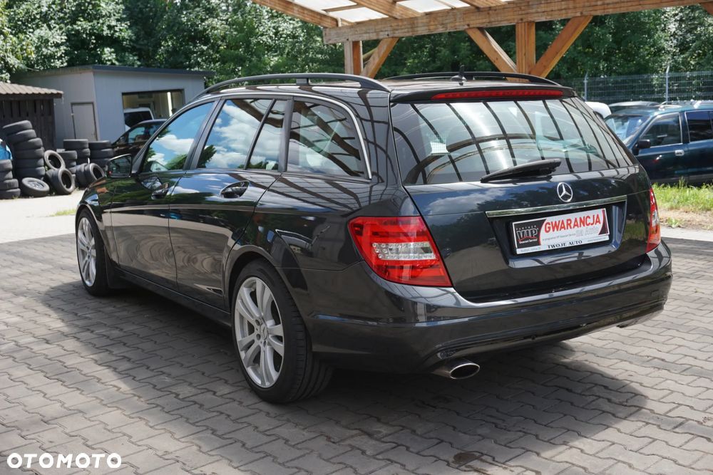 Mercedes-Benz Klasa C 220 CDI DPF Automatik BlueEFFICIENCY Special Edition - 6