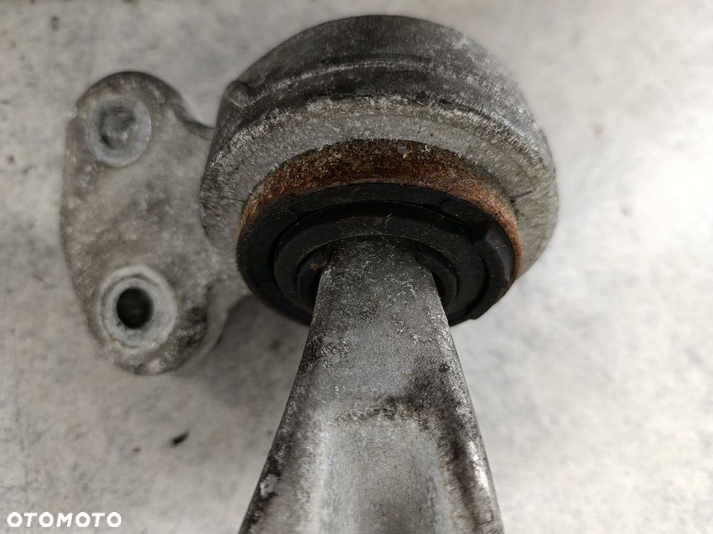 WAHACZ LEWY PRZÓD BMW 3 E46 FL 2.0 D 320d - 6