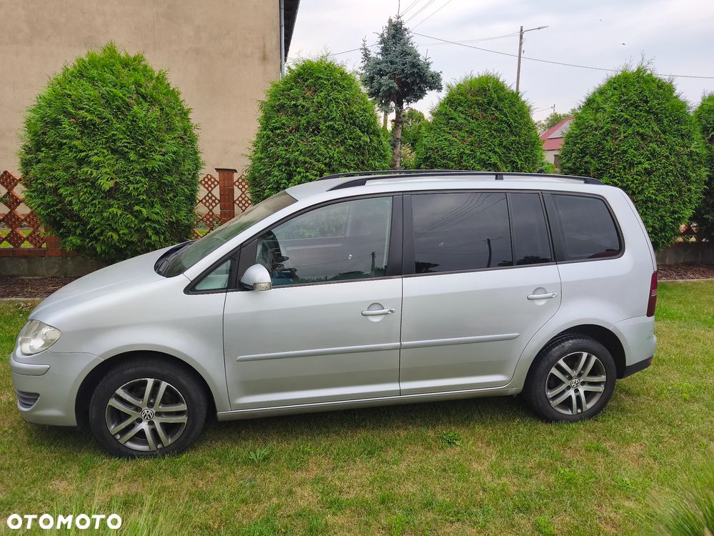 Volkswagen Touran 1.9 TDI Welcome - 1
