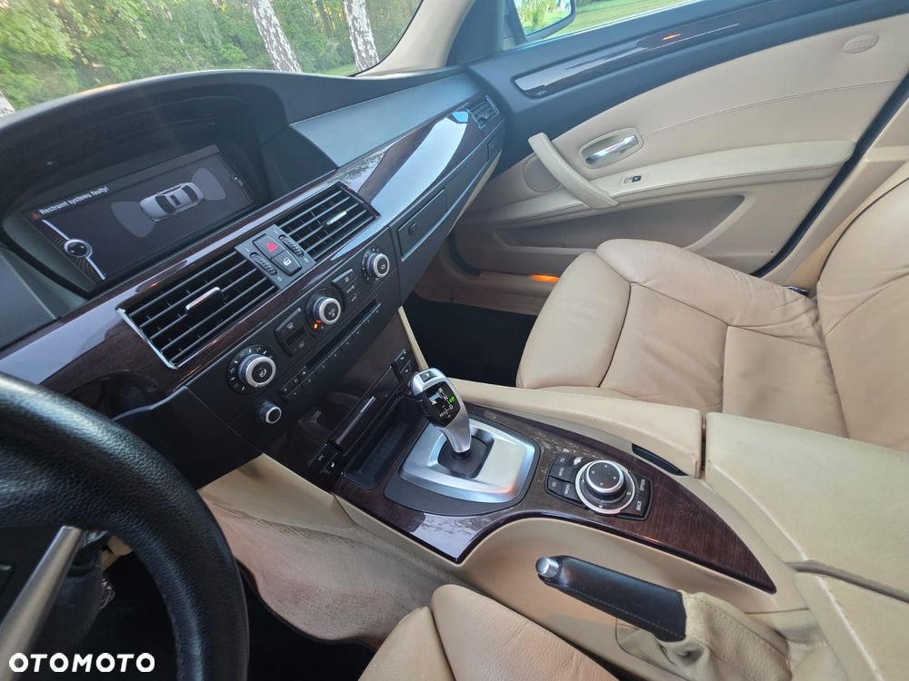 BMW Seria 5 - 14