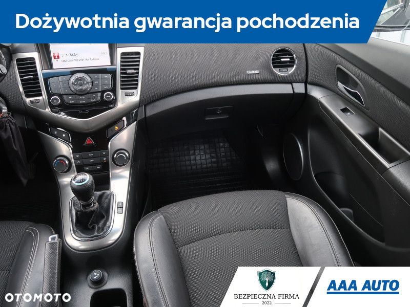 Chevrolet Cruze - 9