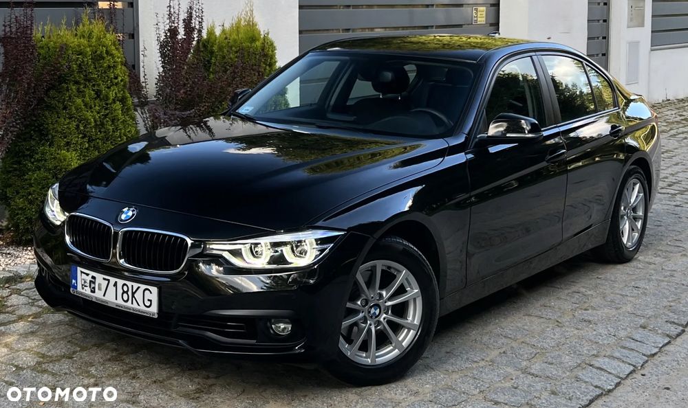 BMW Seria 3 318i Sport Line - 1
