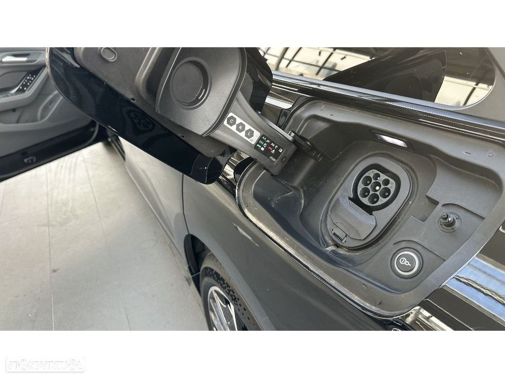 Audi A6 Avant e-tron - 13