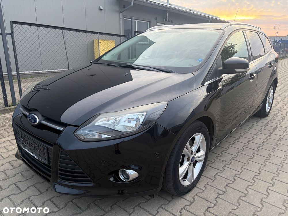 Ford Focus 1.6 EcoBoost Trend - 12
