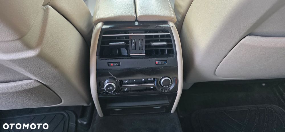 BMW Seria 7 730d - 24