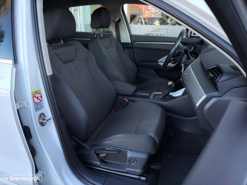 Audi Q3 35 TFSI S line S tronic - 24